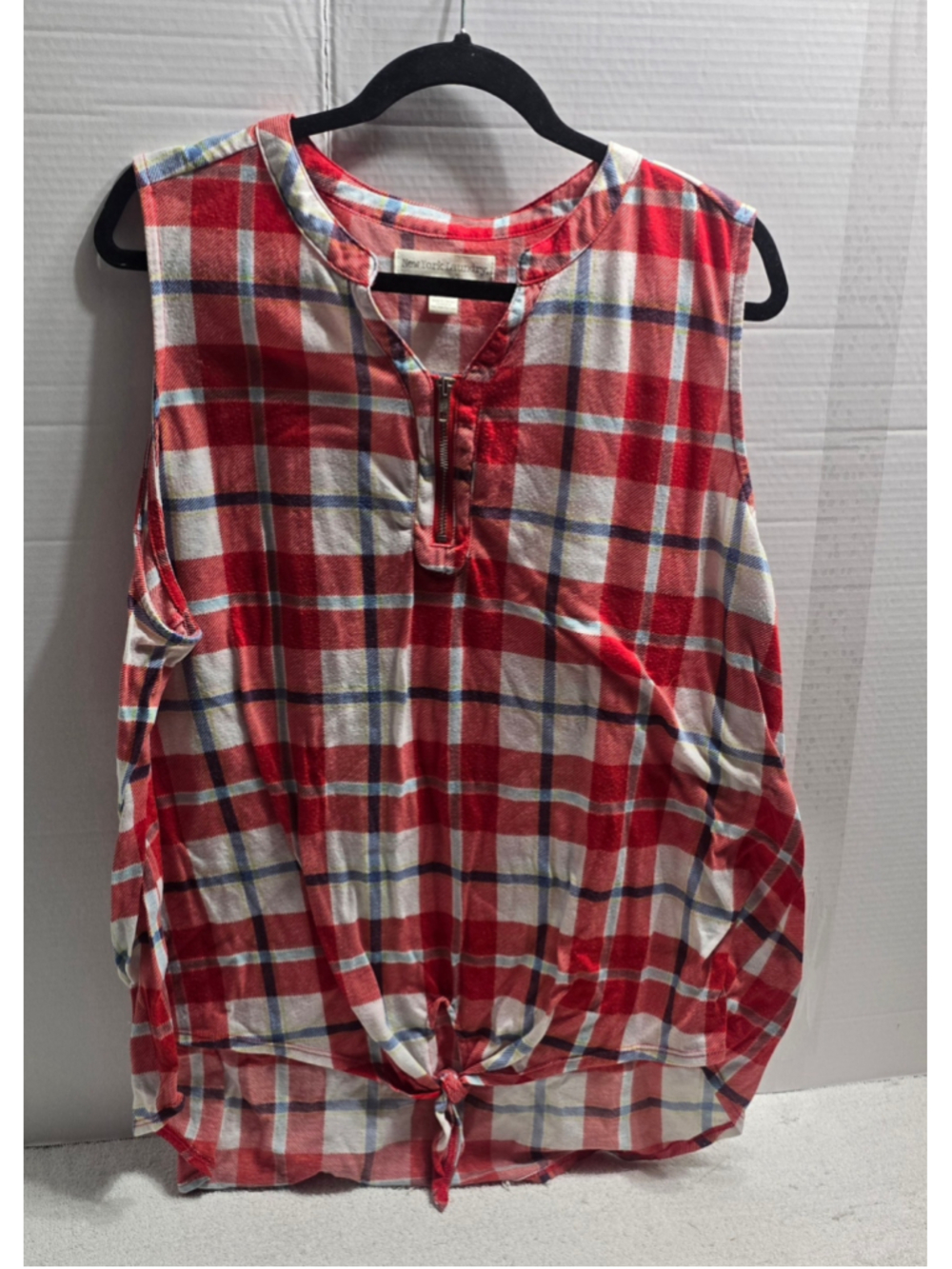 Women's New York Laundry Red Plaid Sleeveless Tie-Front Top, Size 3X